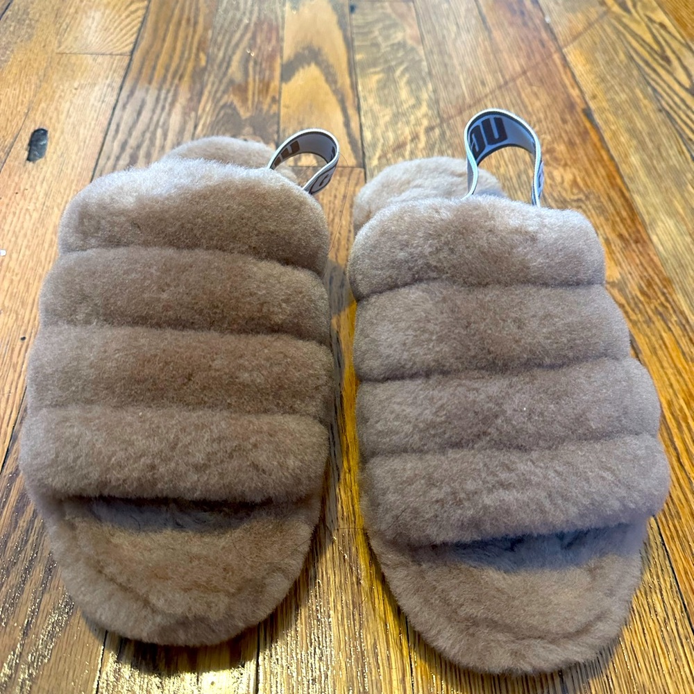 Ugg sandals/slipper